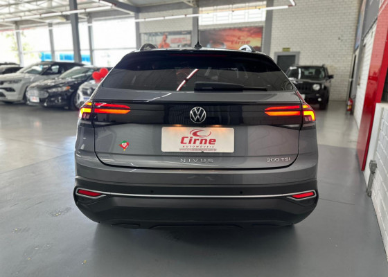 VW - VolksWagen Nivus Comfortline 1.0 200 TSI Flex Aut. 2022 Flex