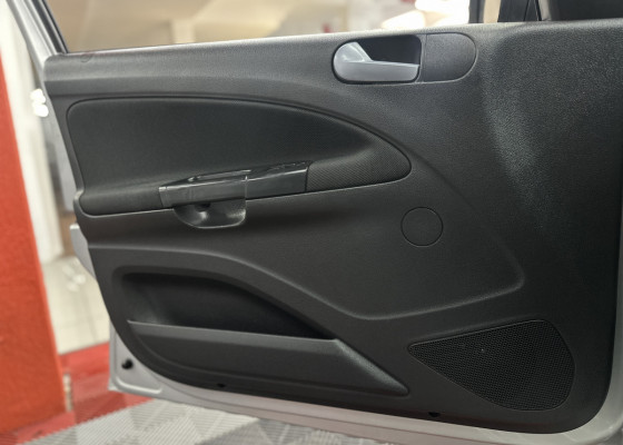 VW - VolksWagen Gol Trendline 1.0 T.Flex 12V 5p 2018 Flex