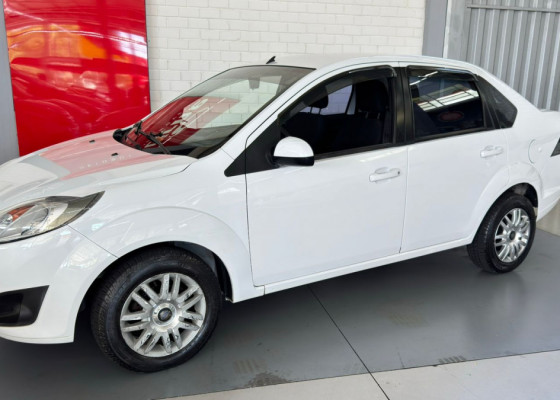 Ford Fiesta Sed. 1.6 8V Flex 4p 2013 Flex