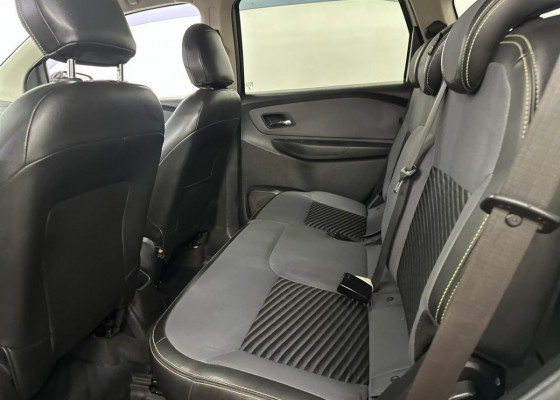 GM - Chevrolet SPIN ACTIV 1.8 8V Econo. Flex 5p Aut. 2019 Flex