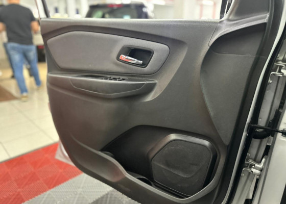 GM - Chevrolet SPIN ACTIV 1.8 8V Econo. Flex 5p Aut. 2019 Flex