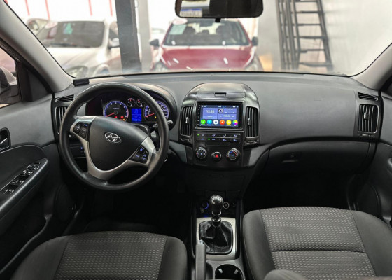 Hyundai i30 2.0 16V 145cv 5p Mec. 2012 Gasolina