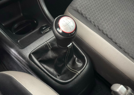 VW - VolksWagen up! cross 1.0 T. Flex 12V 5p 2015 Flex