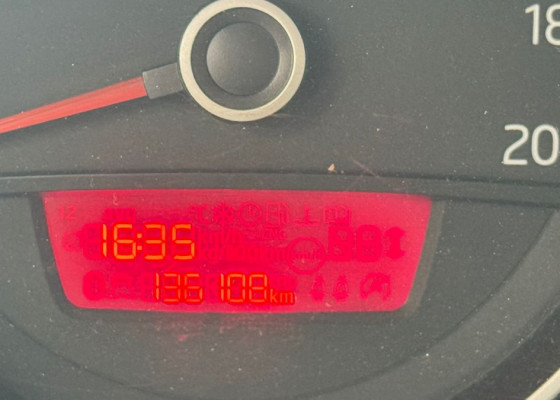 VW - VolksWagen up! cross 1.0 T. Flex 12V 5p 2015 Flex