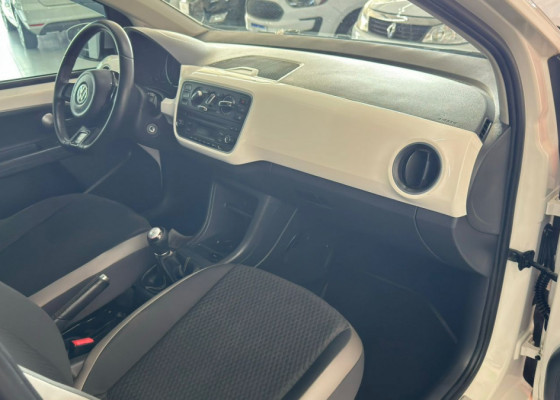 VW - VolksWagen up! cross 1.0 T. Flex 12V 5p 2015 Flex