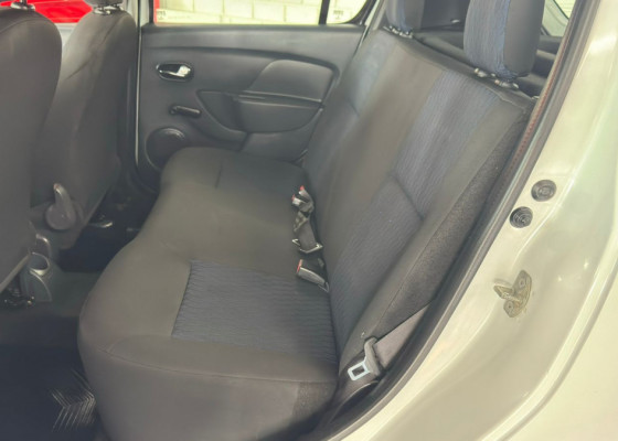 Renault SANDERO Expression Hi-Power 1.0 16V 5p 2015 Flex