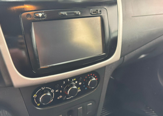 Renault SANDERO Expression Hi-Power 1.0 16V 5p 2015 Flex