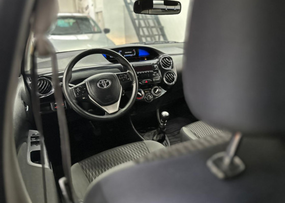 Toyota ETIOS XS 1.5 Flex 16V 5p Mec. 2018 Flex
