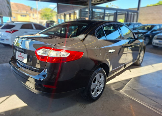 Renault FLUENCE Sed. Dynamique 2.0 16V FLEX Aut. 2013 Flex