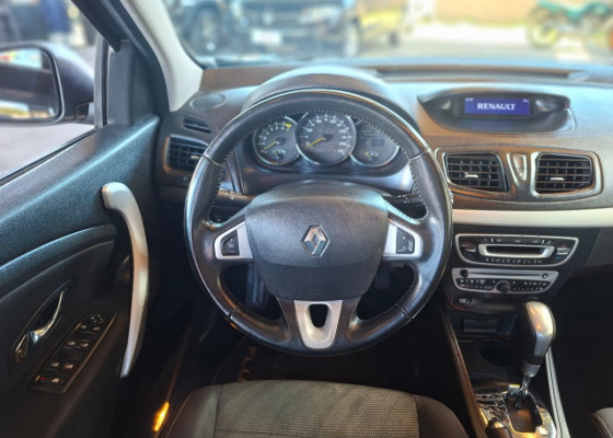 Renault FLUENCE Sed. Dynamique 2.0 16V FLEX Aut. 2013 Flex