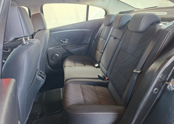 Renault FLUENCE Sed. Dynamique 2.0 16V FLEX Aut. 2013 Flex