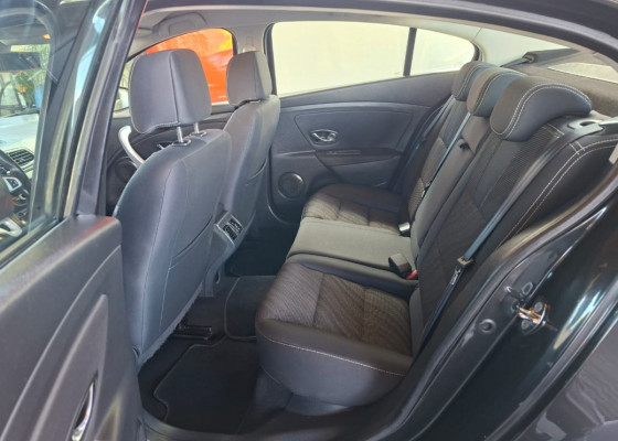 Renault FLUENCE Sed. Dynamique 2.0 16V FLEX Aut. 2013 Flex