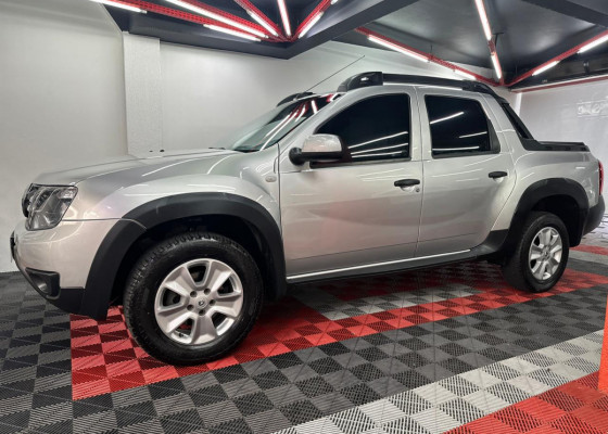 Renault DUSTER OROCH Expression 1.6 Flex 16V Mec 2021 Flex