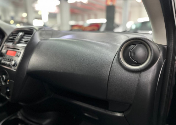 Nissan VERSA S 1.6 16V FlexStart 4p Mec. 2019 Flex