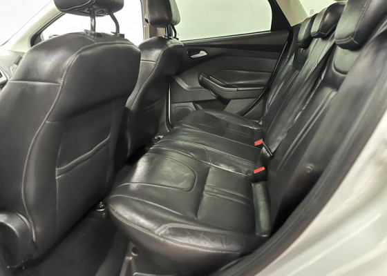 Ford Focus Sedan 2.0 16V/2.0 16V Flex 4p Aut. 2014 Flex Flex