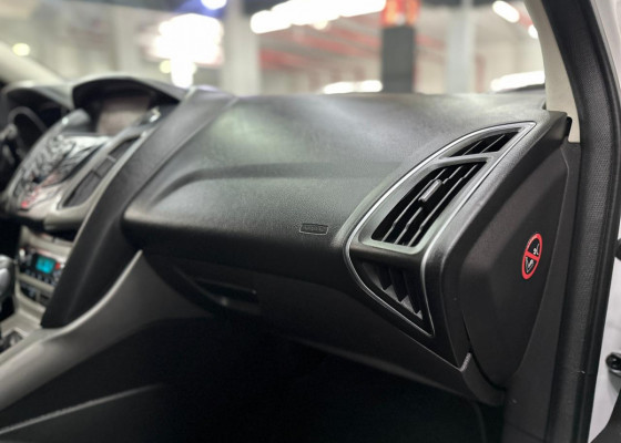 Ford Focus Sedan 2.0 16V/2.0 16V Flex 4p Aut. 2014 Flex Flex