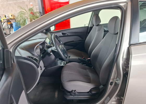 Hyundai HB20S C.Plus/C.Style1.0 Flex 12V Mec. 4P 2016 Flex