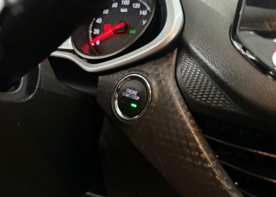 GM - Chevrolet ONIX SEDAN Plus LT 1.0 12V Flex 4p Mec. 2023 Flex