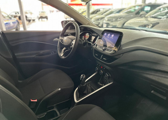 GM - Chevrolet ONIX SEDAN Plus LT 1.0 12V Flex 4p Mec. 2023 Flex