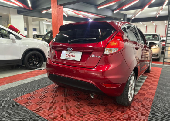 Ford Fiesta 1.5 16V Flex Mec. 5p 2015 Flex