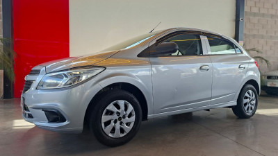 GM - Chevrolet ONIX HATCH LT 1.0 8V FlexPower 5p Mec. 2015 Flex