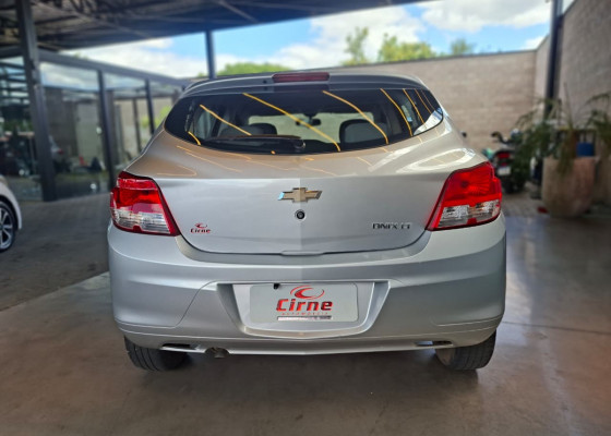 GM - Chevrolet ONIX HATCH LT 1.0 8V FlexPower 5p Mec. 2015 Flex