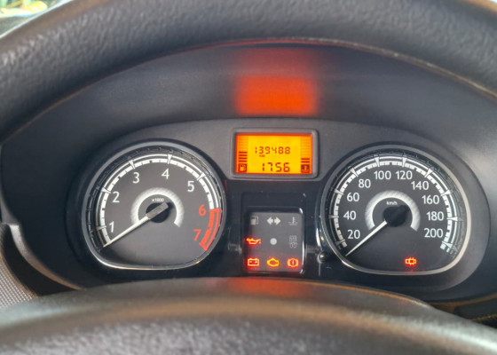 Renault SANDERO Expression Hi-Flex 1.0 16V 5p 2012 Flex