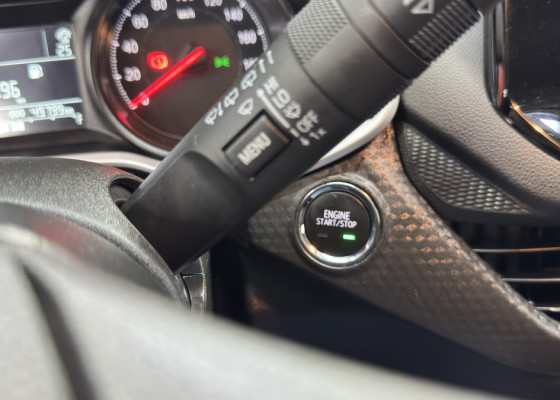 GM - Chevrolet ONIX HATCH LT 1.0 12V Flex 5p Mec. 2025 Flex