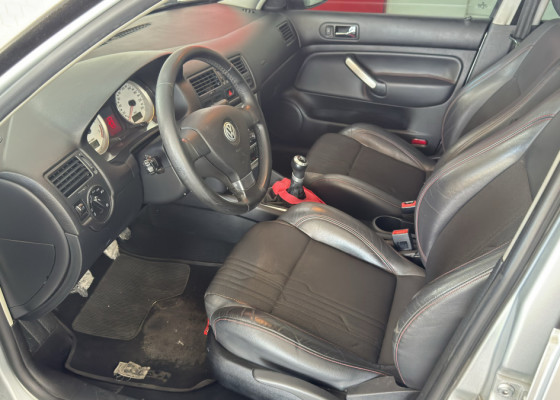 VW - VolksWagen Golf Sportline 1.6 Mi Total Flex 8V 4p 2012 Flex