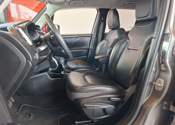 Jeep Renegade Longitude 1.8 4x2 Flex 16V Aut. 2019 Flex