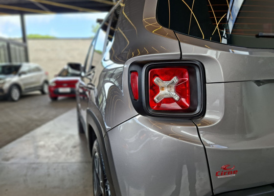 Jeep Renegade Longitude 1.8 4x2 Flex 16V Aut. 2019 Flex