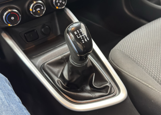 GM - Chevrolet ONIX SEDAN Plus LTZ 1.0 12V TB Flex Mec. 2023 Flex