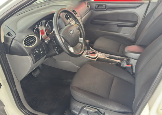 Ford Focus 2.0 16V/SE/SE Plus Flex 5p Aut. 2013 Flex