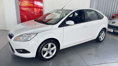 Ford Focus 2.0 16V/SE/SE Plus Flex 5p Aut. 2013 Flex