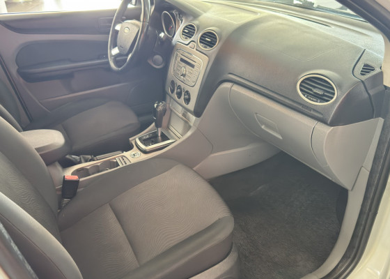 Ford Focus 2.0 16V/SE/SE Plus Flex 5p Aut. 2013 Flex