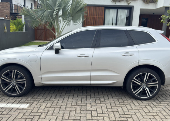 Volvo XC 60 T-8 R-DESIGN 2.0 (Híbrido) 2019 Gasolina