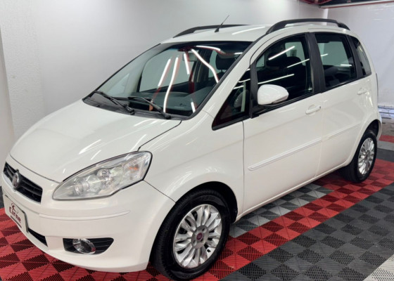 Fiat Idea ATTRACTIVE 1.4 Fire Flex 8V 5p 2012 Flex