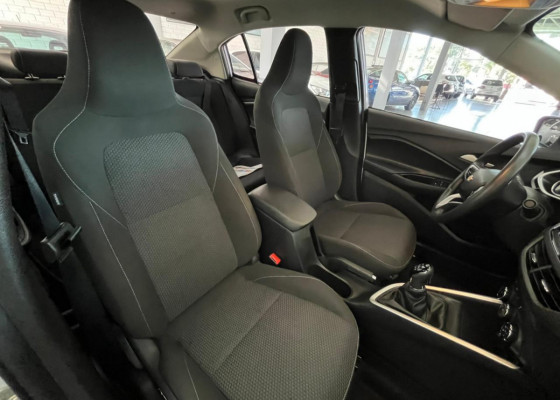 GM - Chevrolet ONIX SEDAN Plus LTZ 1.0 12V TB Flex Mec. 2023 Flex