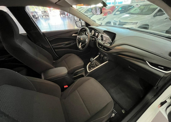 GM - Chevrolet ONIX SEDAN Plus LTZ 1.0 12V TB Flex Mec. 2023 Flex