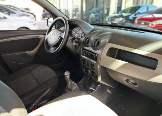 Renault SANDERO Expression Hi-Flex 1.0 16V 5p 2010 Flex