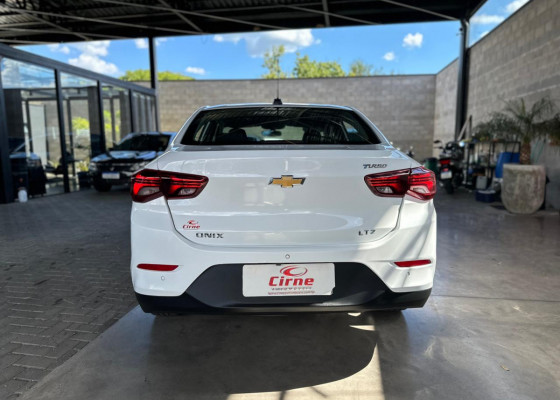 GM - Chevrolet ONIX SEDAN Plus LTZ 1.0 12V TB Flex Mec. 2023 Flex