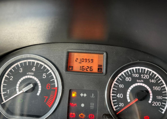 Renault LOGAN Privilège Hi-Flex 1.6 16V 4p 2010 Flex