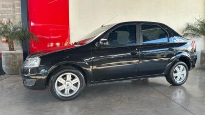 Renault LOGAN Privilège Hi-Flex 1.6 16V 4p 2010 Flex