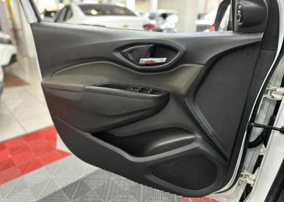 GM - Chevrolet PRISMA Sed. LTZ 1.4 8V FlexPower 4p Aut. 2019 Flex