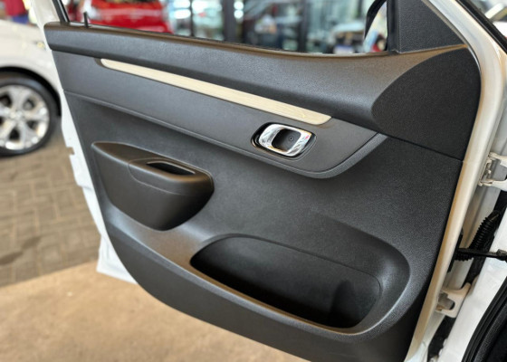 Renault KWID Intense 1.0 Flex 12V 5p Mec. 2020 Flex