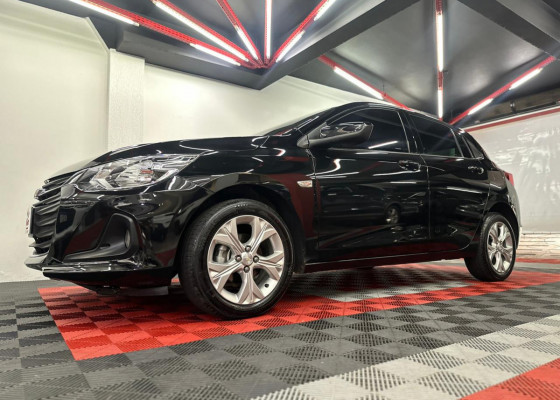 GM - Chevrolet ONIX HATCH LTZ 1.0 12V TB Flex 5p Mec. 2023 Flex