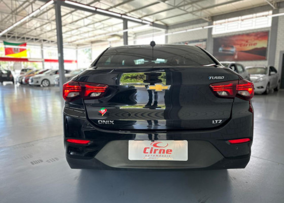 GM - Chevrolet ONIX SEDAN Plus LTZ 1.0 12V TB Flex Aut. 2023 Flex