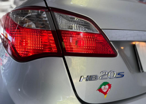 Hyundai HB20S C.Style/C.Plus1.6 Flex 16V Aut. 4p 2015 Flex