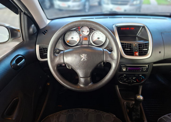 Peugeot 207 SW XR 1.4 Flex 8V 5p 2011 Flex