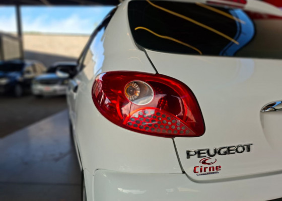 Peugeot 207 SW XR 1.4 Flex 8V 5p 2011 Flex